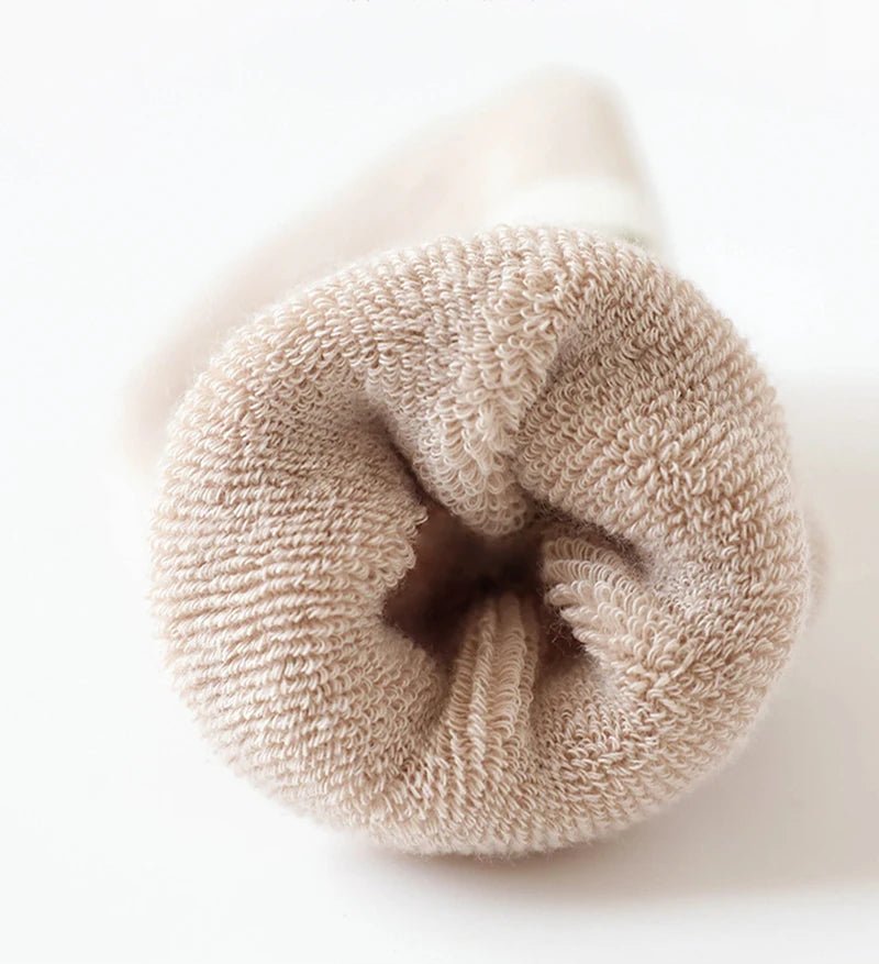 TinyToes Winter Anti - Slip Socks - BloomBambinoTinyToes Winter Anti - Slip SocksBloomBambinoBloomBambino14:173086thick02;200000463:200661897M for 1-3YTinyToes Winter Anti - Slip SocksM for 1 - 3YMix 1