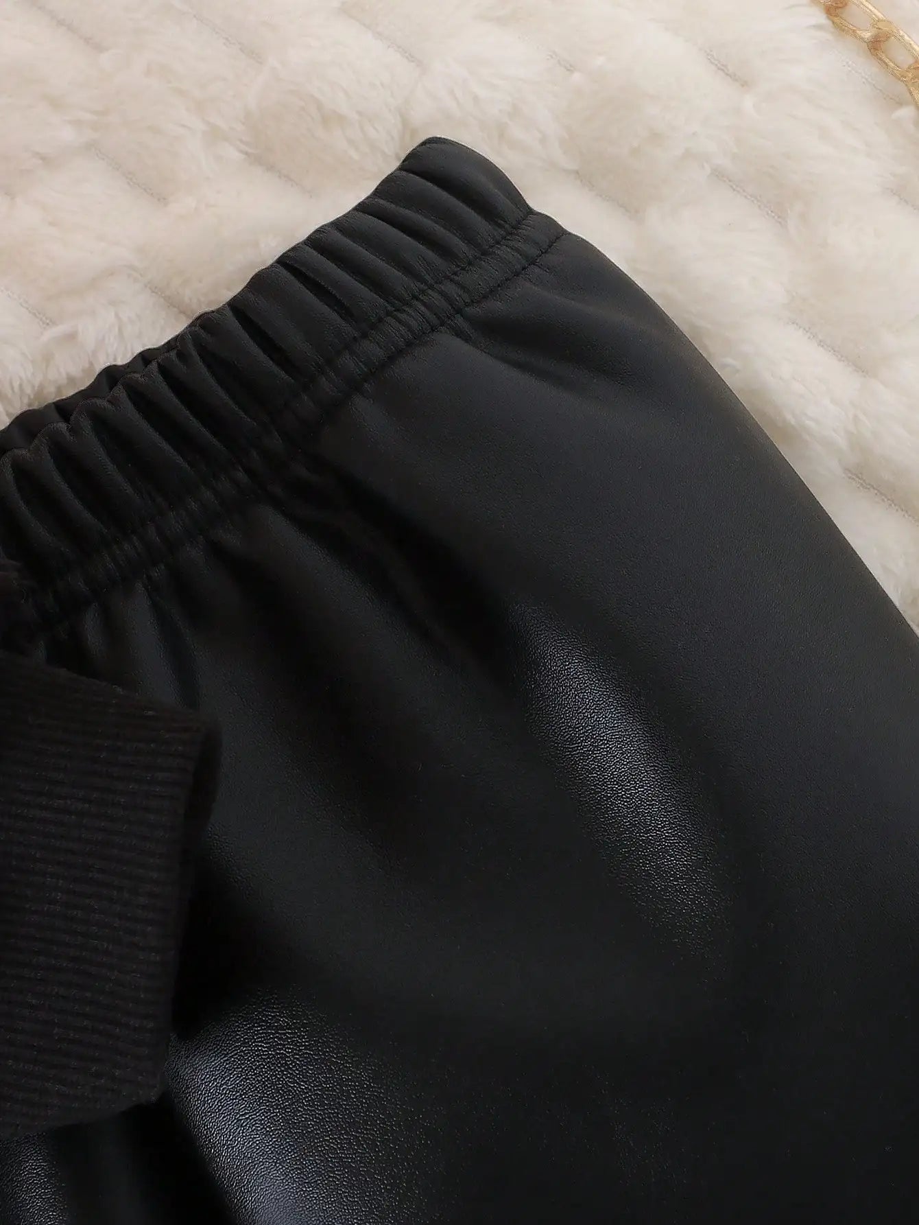 Winter Fleece Set - BloomBambinoWinter Fleece SetBloomBambinoBloomBambino14:200003699Multicolor;200000463:2000250036-9MWinter Fleece Set6 - 9MMulticolor