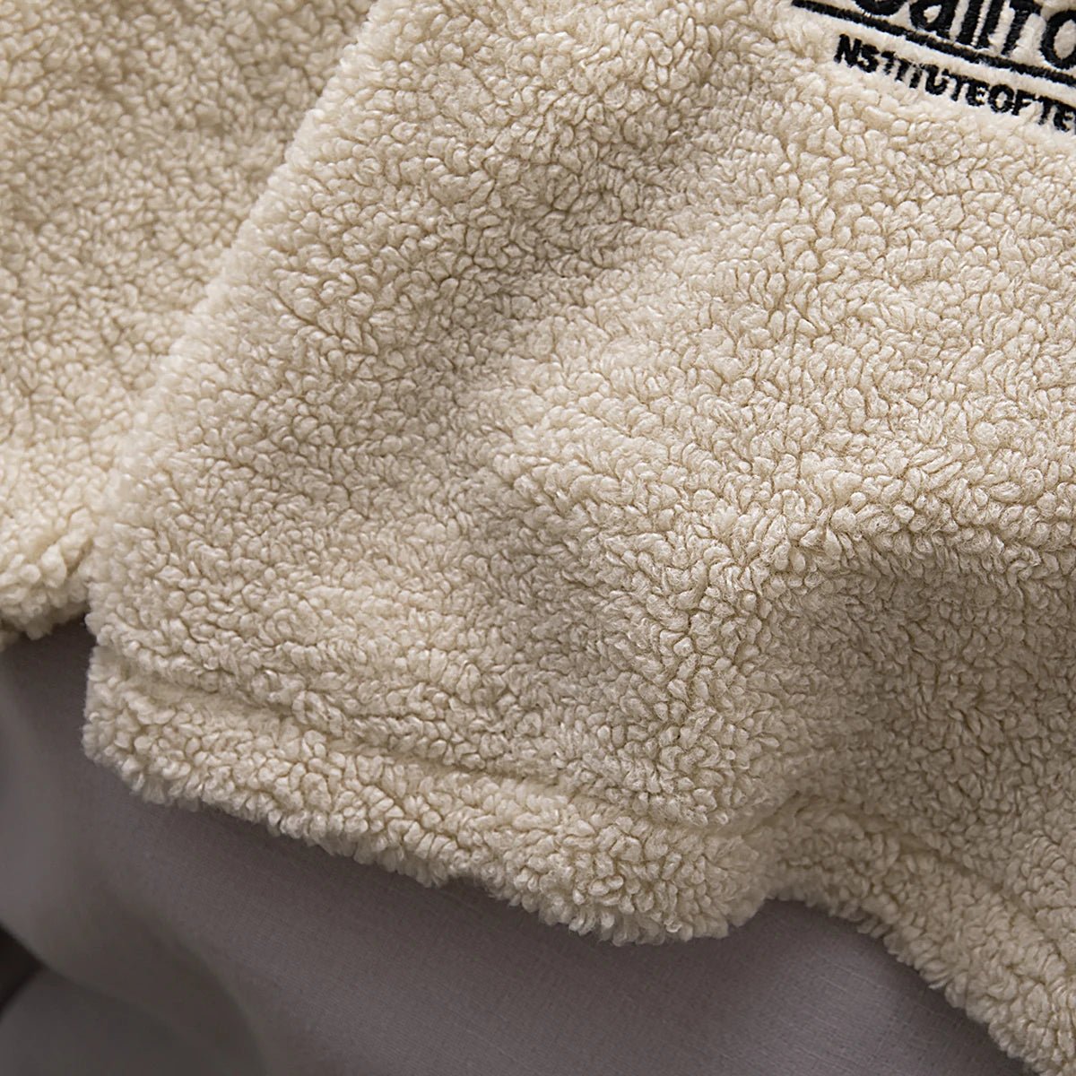 LetterLuxe Lambswool Sweatshirt - BloomBambinoLetterLuxe Lambswool SweatshirtBloomBambinoBloomBambino14:771;200000463:200661896100(18-24M)LetterLuxe Lambswool Sweatshirt100(18 - 24M)Beige