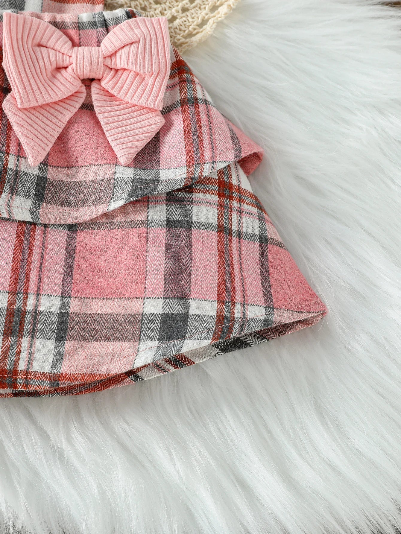 PlaidPetal Romper & Skirt Set - BloomBambinoPlaidPetal Romper & Skirt SetBloomBambinoBloomBambino14:1052PD2662-fense;200000463:20066189718-24MPlaidPetal Romper & Skirt Set18 - 24M